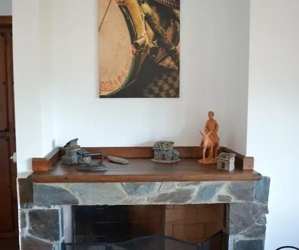 Летний дом Las Estrebedes Casa Rural Каминомориско