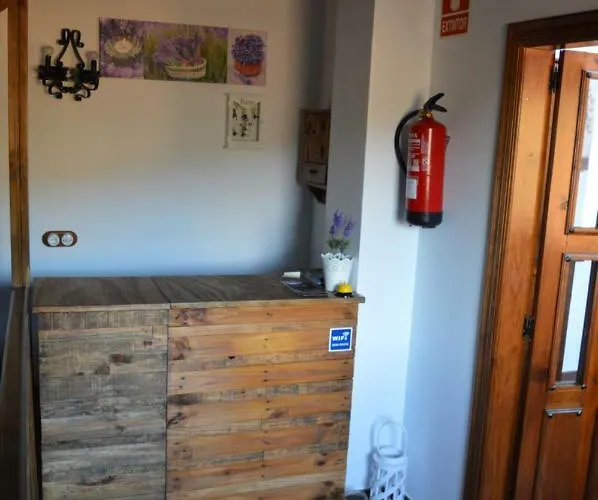 Летний дом Las Estrebedes Casa Rural Каминомориско