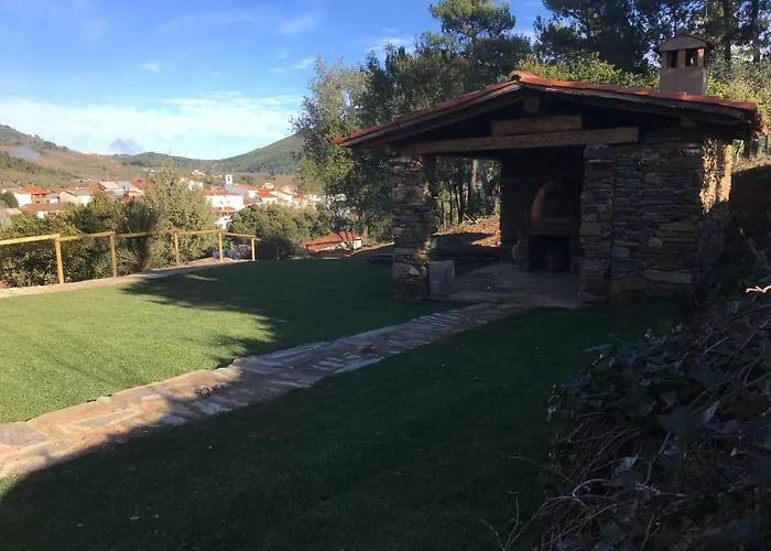 Летний дом Las Estrebedes Casa Rural Каминомориско