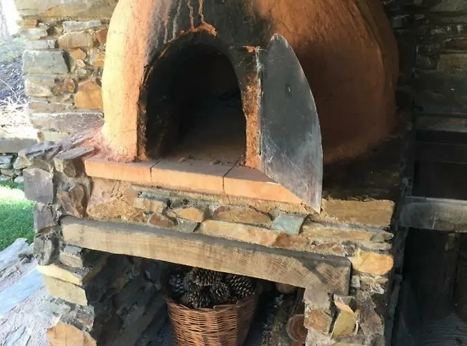 Летний дом Las Estrebedes Casa Rural Каминомориско